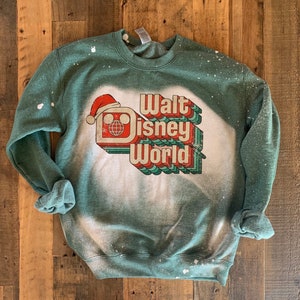 disney christmas sweatshirt, christmas disneyworld sweatshirt, christmas hoodie, christmas vibes, christmas long sleeve, holiday sweater
