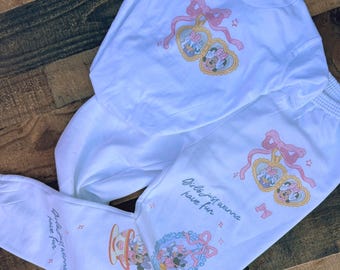 Minnie Daisy BFF Set, Disney Best Friends Girls Womens Sweatpants, Present Santa Tshirt, Daisy Duck WDW Tee