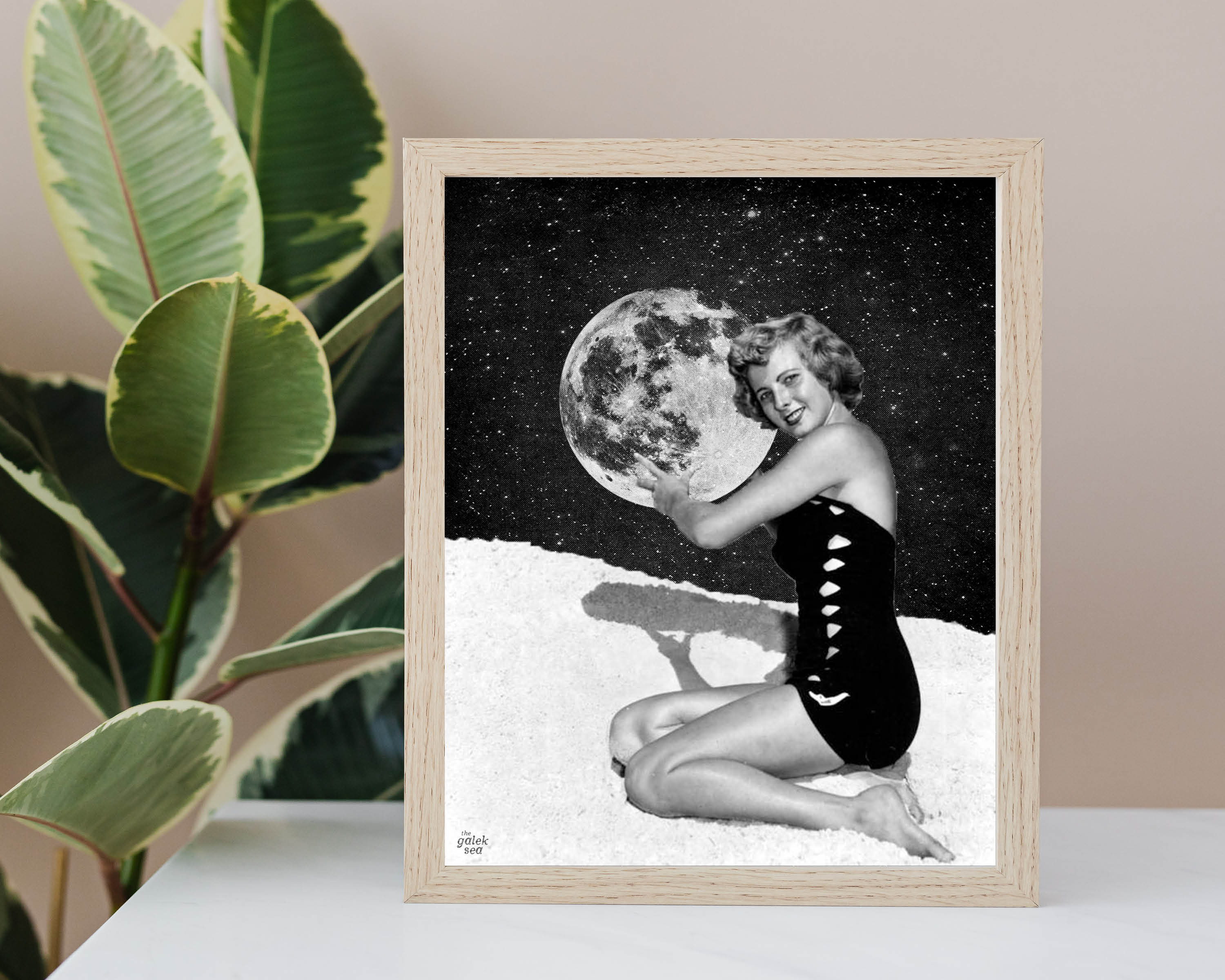 Vintage Swimmer & Moon Print • Vintage Beach Wall Art • 8x10 Print - Etsy