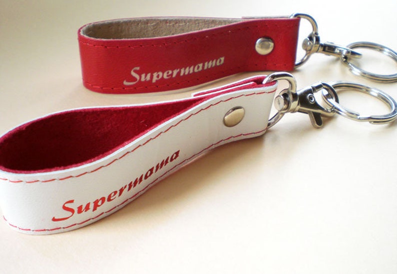 Leather keychain Supermama image 3