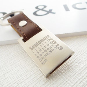 Keychain, personalised, text of your choice, date, leather, calendar, love image 3