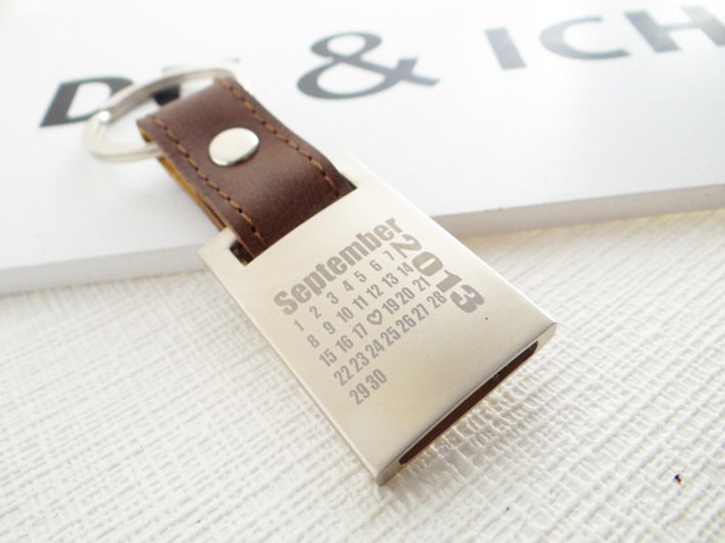 Keychain, personalised, text of your choice, date, leather, calendar, love image 3