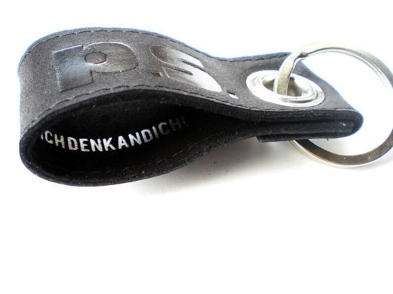 customizable leather keychain image 3