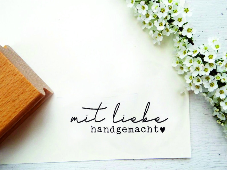 kleiner Stempel mit Liebe handgemacht für kleine Geschenke, Verpackungen, Kundendank Bild 1