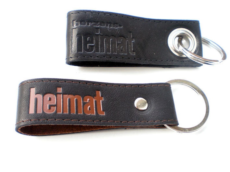 Key ring with text image 1