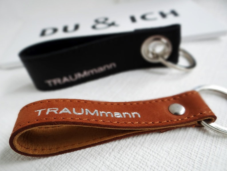 Schlüsselanhänger aus leder Traummann Valentinstag Bild 1