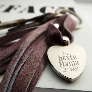 Personalized leather keychain, heart with text of your choice, mother image 1