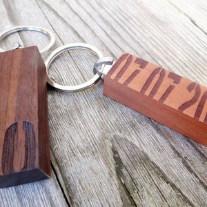 key ring wooden wedding image 2