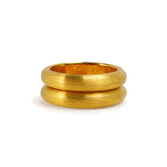 The Modern Gold Ring For Men |