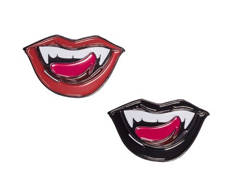 Get Bit Emaille Pin • Vampir Fangzahn Goth Anstecknadel