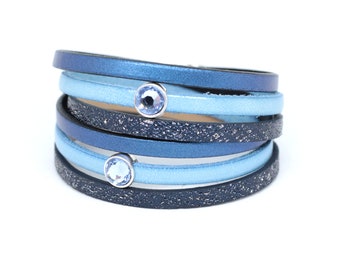 Blaues Lederarmband, Swarovski Kristall Armband, Damen Armband, Wickelarmband, Fantasy Schmuck, Armband für Frauen, Geschenk für Frau