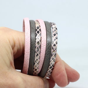 Pink and gray bracelet femme with magnetic clasp, double wrap bracelet for woman, vegan cuff bracelet, jewelry gift for sister image 1