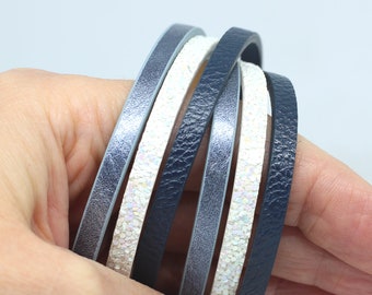 Blaues Armband für Frauen mit Magnetverschluss, Manschettenarmband für Frauen, doppelt gewickelt, Kunstlederarmband, Geschenk für Frau