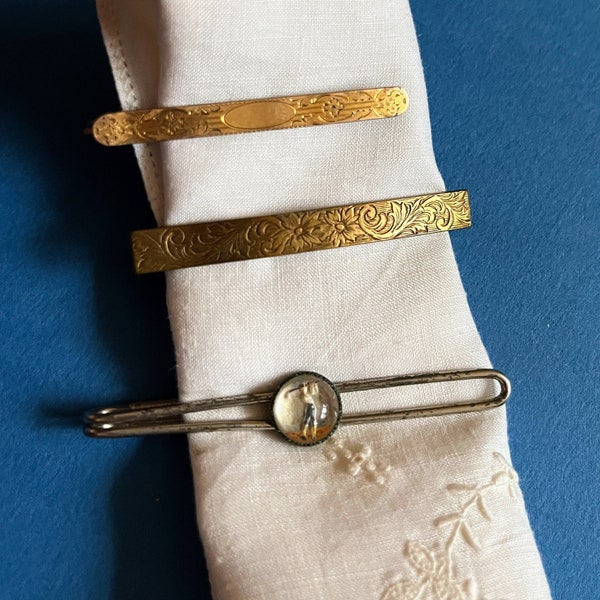 how to wear a vintage tie pin