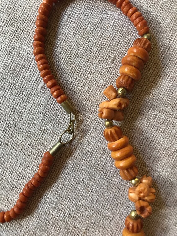 Unusual Vintage Handmade Necklace, Carved Beads, … - image 5