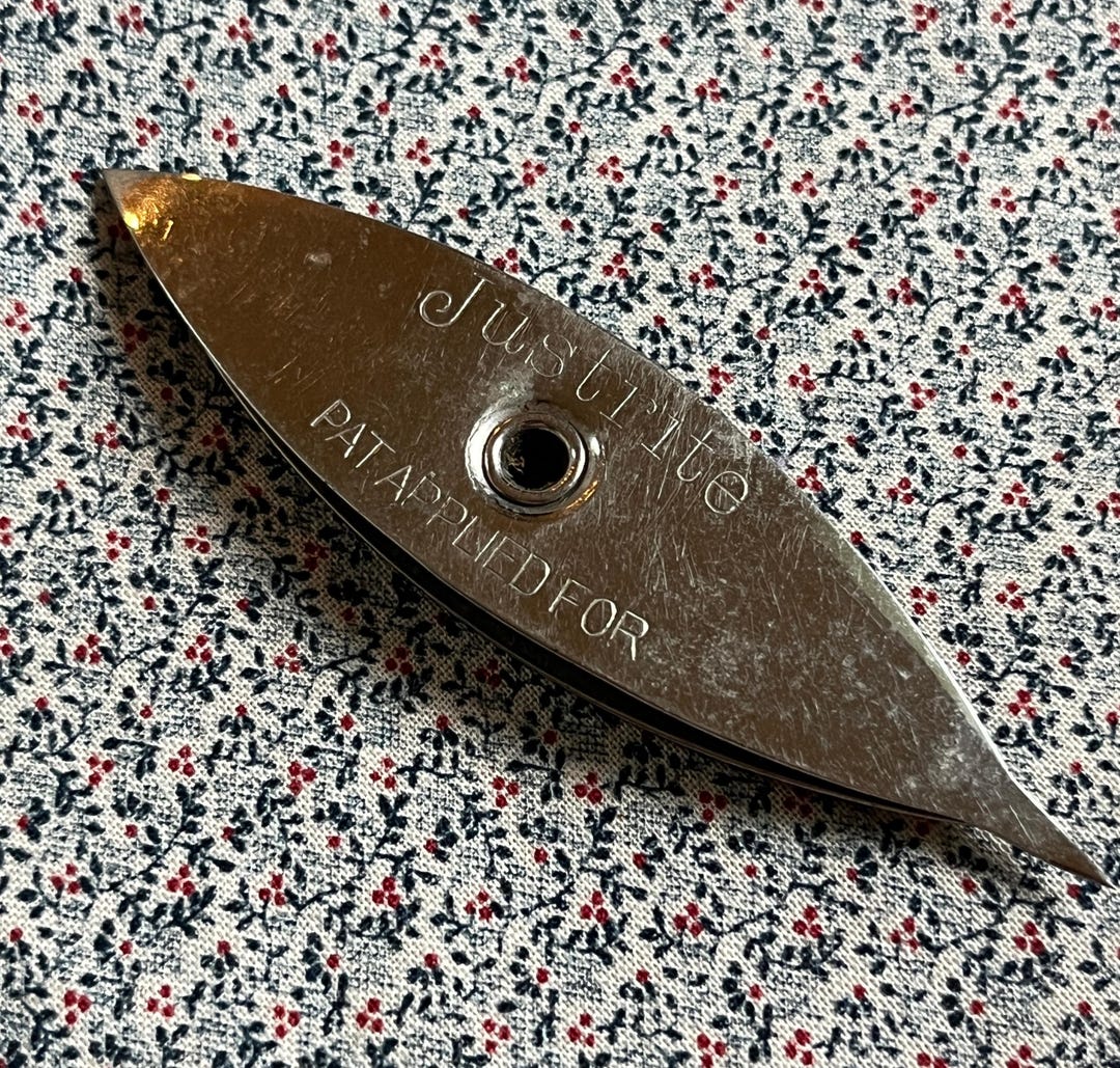 Metal Shuttle Vintage Tatting Shuttle, Metal, Justrite, Made in USA, Lace, Lacemaking ...