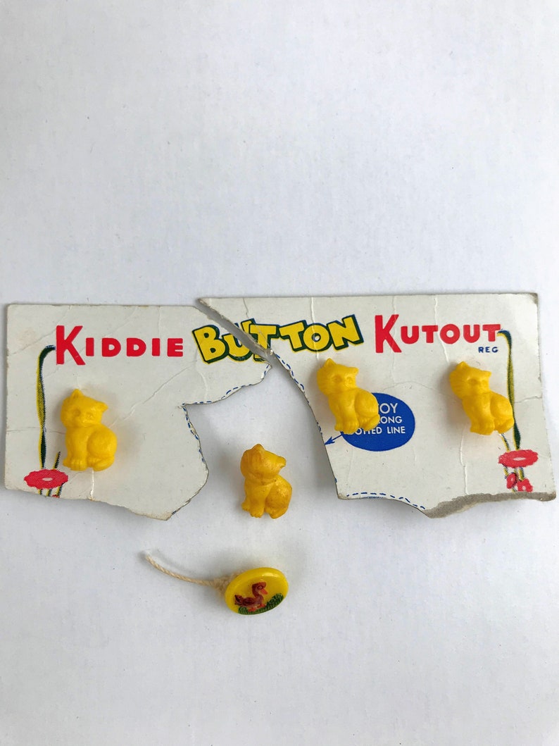 And Bird Button Yellow Animal Retro Sewing Fashion Kids Craft Vintage CAT Buttons on Original Card Cute Kitten Children Novelty