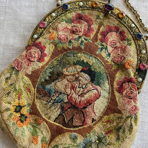 刺繍入りヴィンテージスイスハンカチ2枚セット：スイス旅行のお土産
