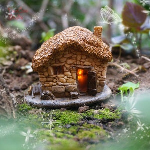 Fairy Miniature , 1pcs Tiny Cottage With Lamp , Grass Roof Luminous , Mini Fairy Garden Supplies Succulent Terraium DIY Accessories