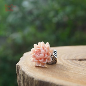 Cuentas de piedra, 1 pieza, cuentas de Tridacna rosa talladas con flor de loto, cuentas de concha de gurú, cuentas espaciadoras, accesorios de bricolaje, hallazgos de joyería