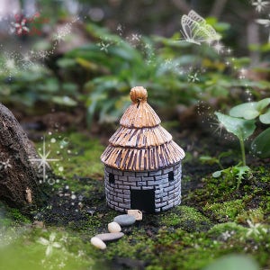 2pcs House Miniature ,  1set Tiny Grass Roof Cottage Yellow Brown House , Mini Fairy Garden Supplies Succulent Terraium DIY Accessories