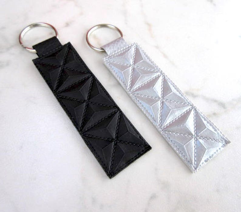 Minimalist Key Fob Leather Keychain Minimalist Key Ring Etsy