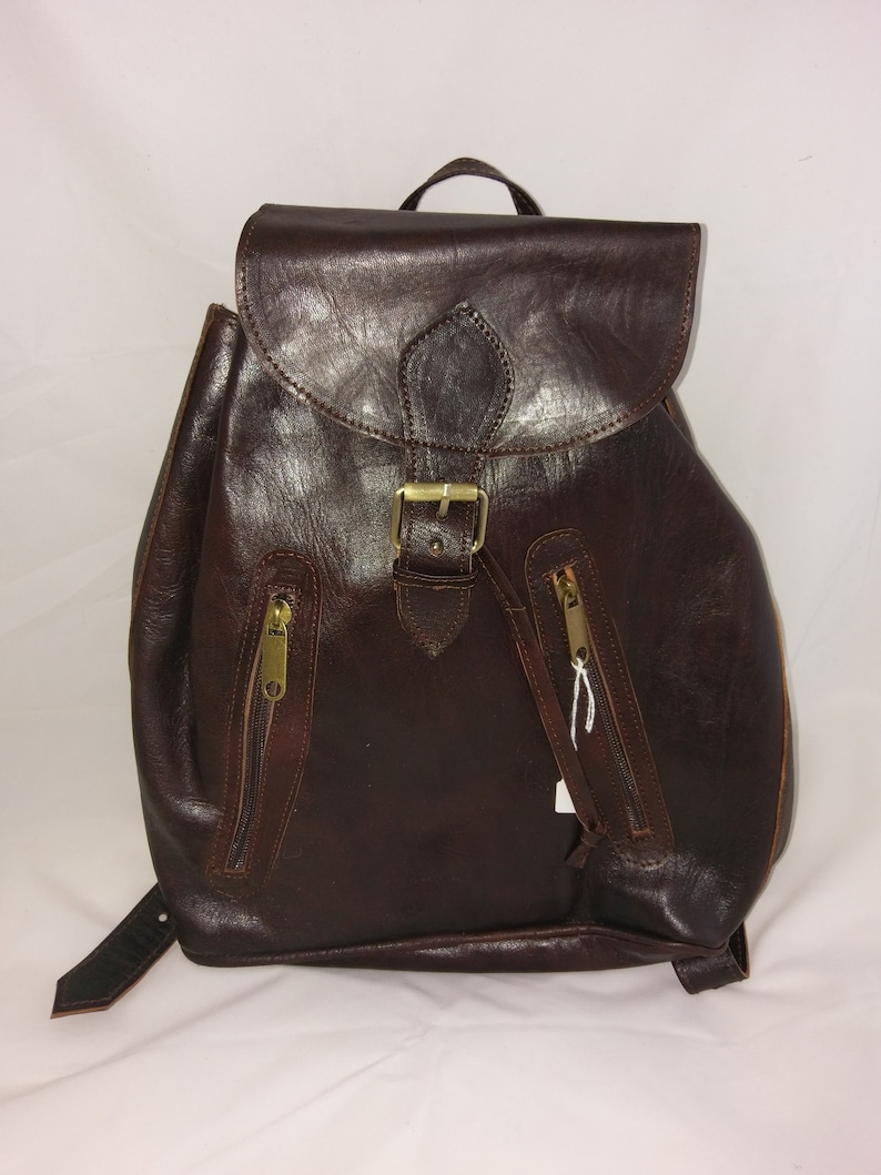 bag in deep coffee brown colour an Leather backpack
