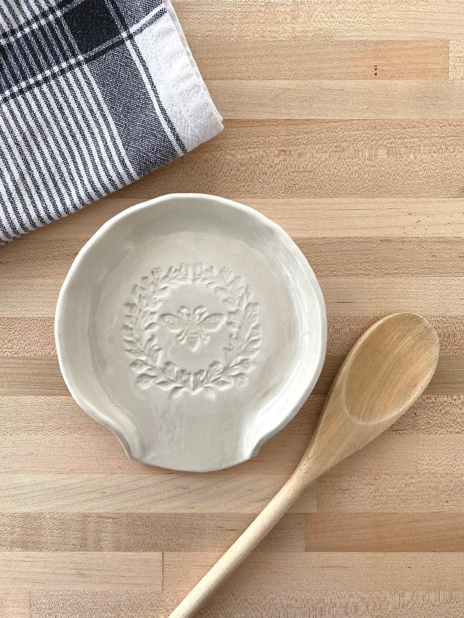 Spoon Rest, Bee Spoon Rest, Farmhouse Pottery, Favorite Cook's Gift, Farmhouse Kitchen, Bee Decor, French Country, Vermont Pottery