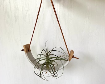 Air Plant Sling, Plant Sling, Minimalist Plant Holder, Gift for Friend, Boho Decor, Plant Holder, White Plant Holder, Bestie Gift, Vermont