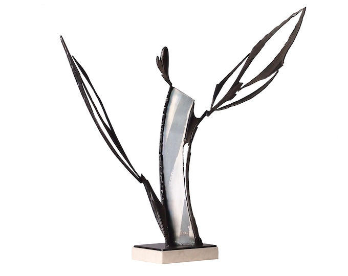 HOPE - original steel sculpture by Stevlin Yovchev