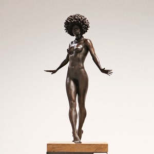 AFRICAN WOMAN - bronze sculpture by Tsvetan Nikolov