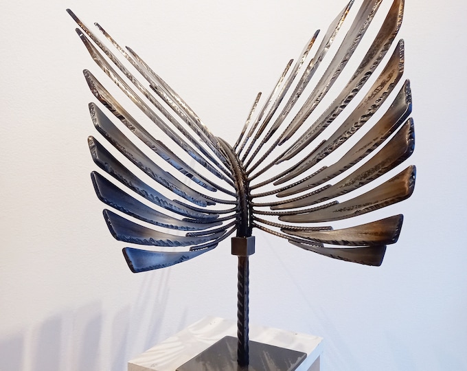DEVIL RAY - original steel sculpture by Stevlin Yovchev