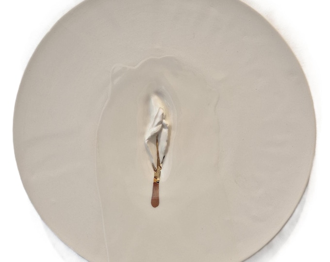 VULVA HYPNOTICA XIV - original porcelain wall sculpture by Zlatina Krusteva