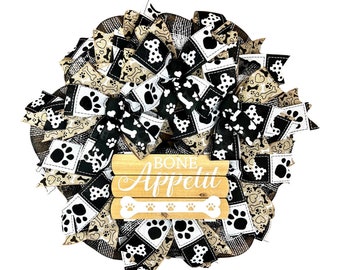 Thin Dog Wreath, Dog Front Door Decor, Pet Themed Gift, Dog Mom Gift, Dog Dad Gift, Dog Decor, Bone Appetit Beige Wreath, New Puppy Present