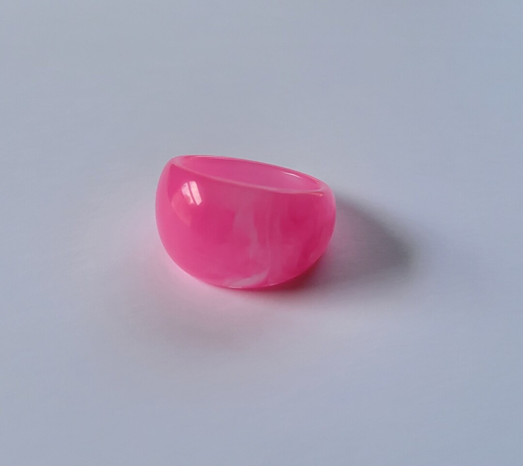 Simple Chunky Acrylic Resin Ring Color, Lightweight Marbled Design ...