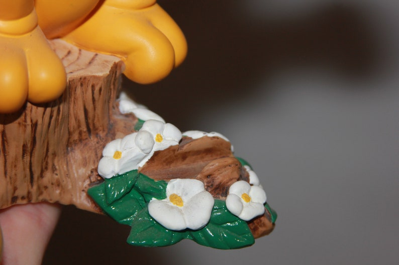 Vtg Disney Mickey Mouse And Pluto Figurine Figure Disney Collectible - Mickey and Pluto on Tree stump - Mickey mouse Collectible knick knack image 10