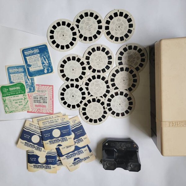 Lot of Vtg Sawyers View Master 11 Reels, Viewer & box 3 little pigs Tom Sawyer Adventures Jack and the Beanstalk gift for toddler 50s toys