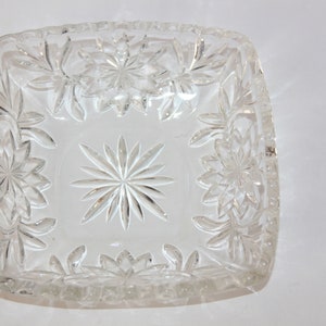 Vtg Square Clear Glass Dish Candy Plate Jewelry Trinket dish Knick Knack Tidbit dish Bar Decor Vanity tray Vanity Decor floral Dish plate