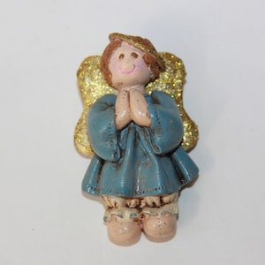 Vtg Angel Brooch Pin Vintage Christmas Jewelry Angel with Gold wings Jewelry gift - Angel Knick Knack gift pin - Gift for her Religious gift