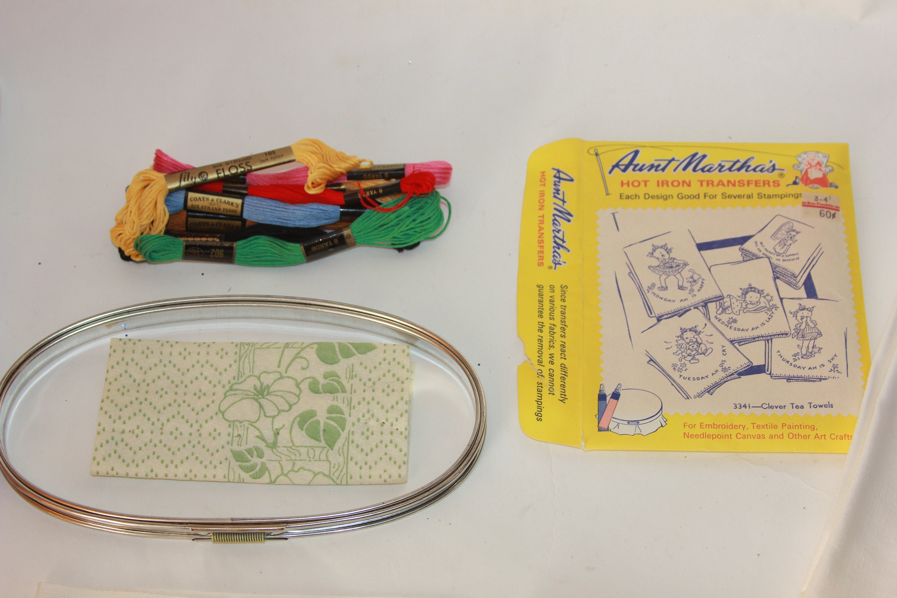 Days of the Week Vtg Aunt Martha's Hot Iron Embroidery Transfer ...