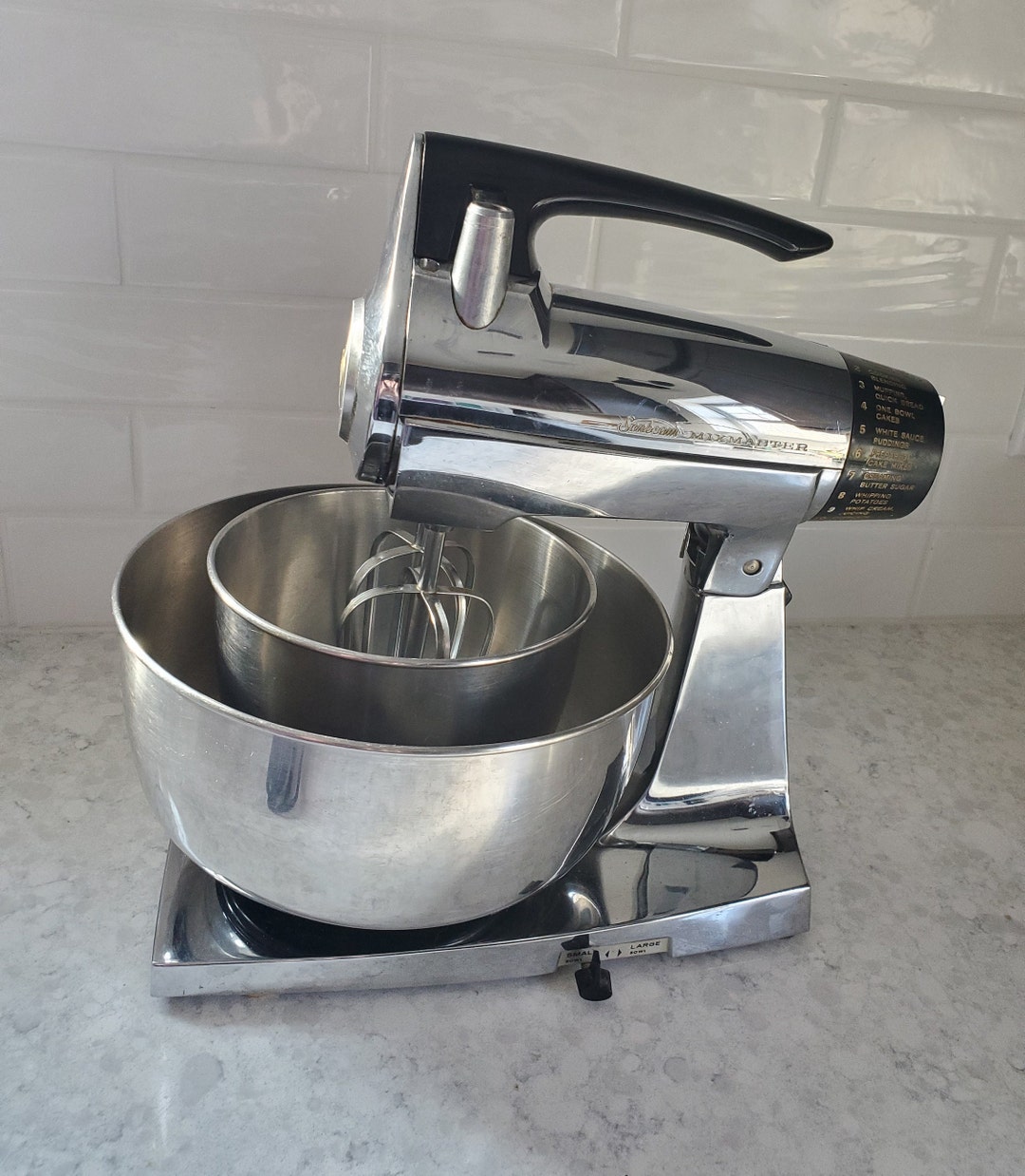 Vintage 70's Sunbeam Mixmaster Stainless Steel/chrome 12 Speed Metal
