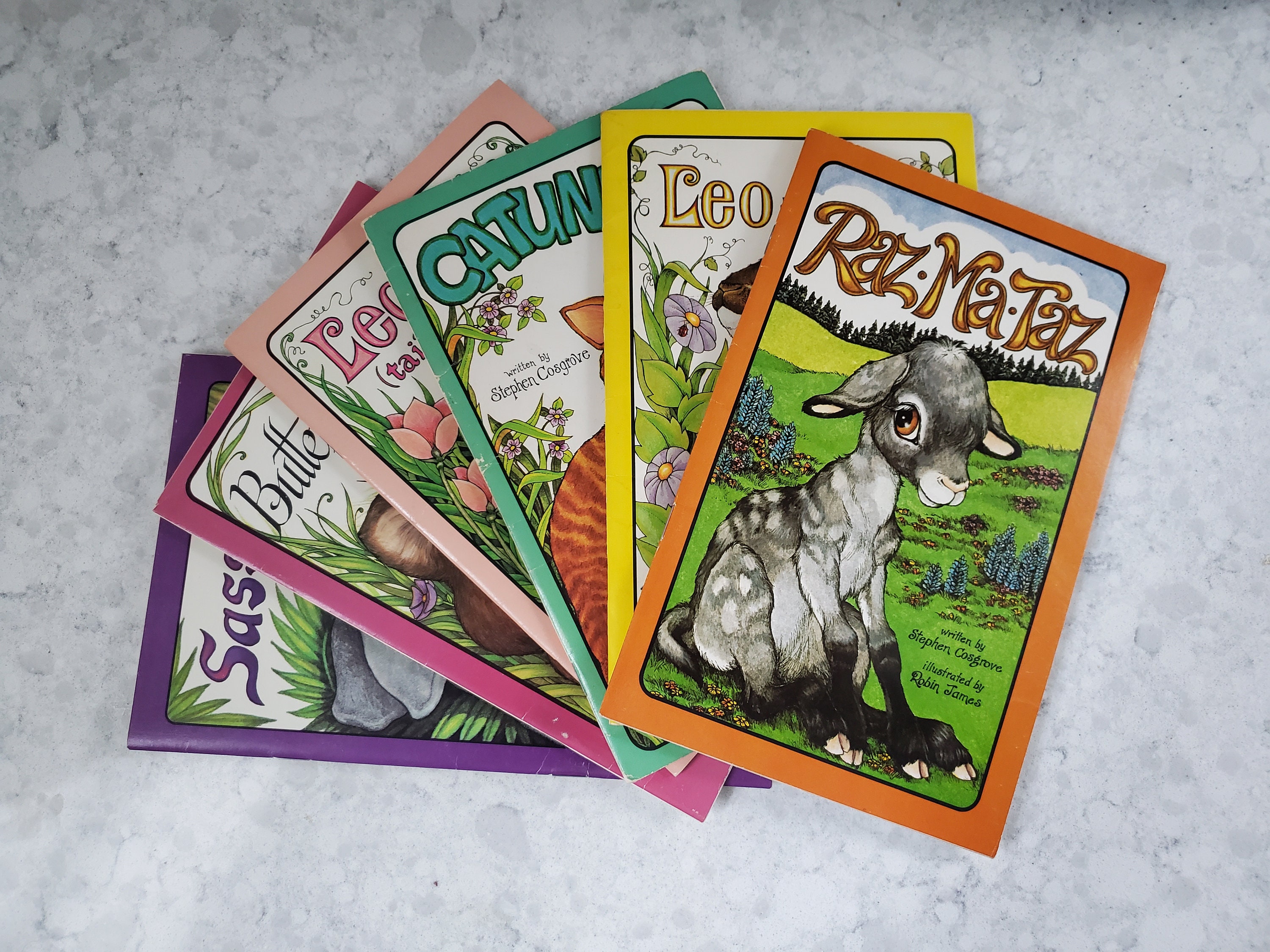 Free Shipping! Serendipity Books Stephen Cosgrove, Sassafras, Raz-Ma-Taz, Buttermilk Bear, Leo The Lop Tail Two, Catundra, 1980's vintage