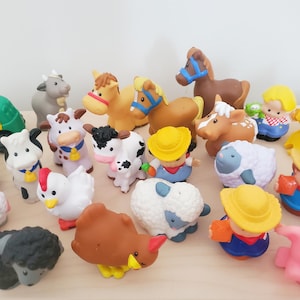 YOU CHOOSE Fisher Price Little People READ Farm Animals Farmer, Horse, Pig, Goat, Tractor, Cart, Cow, Sheep, Chicken (MayFarm)