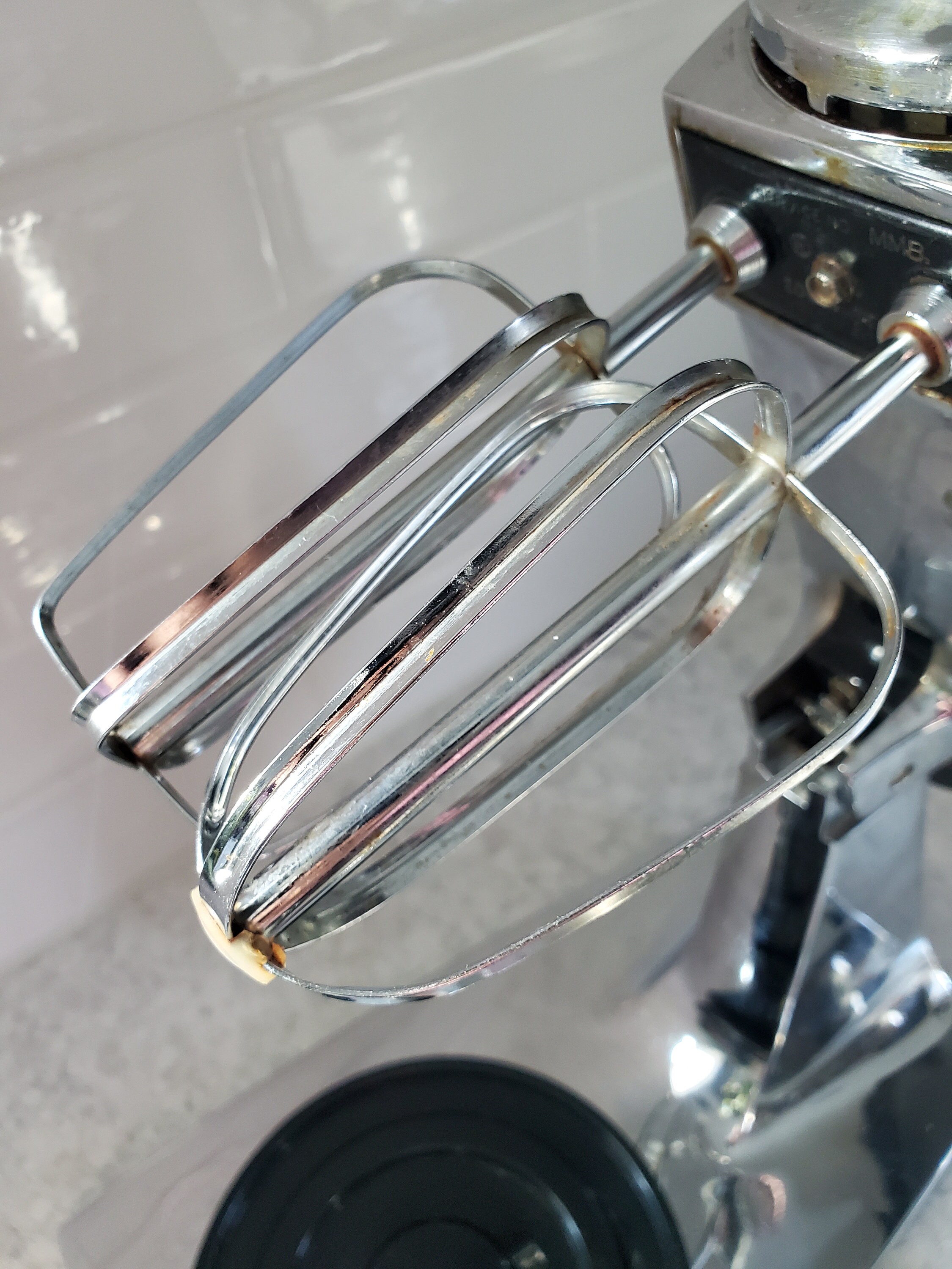 Vintage 70's Sunbeam Mixmaster Stainless Steel/chrome 12 Speed Metal