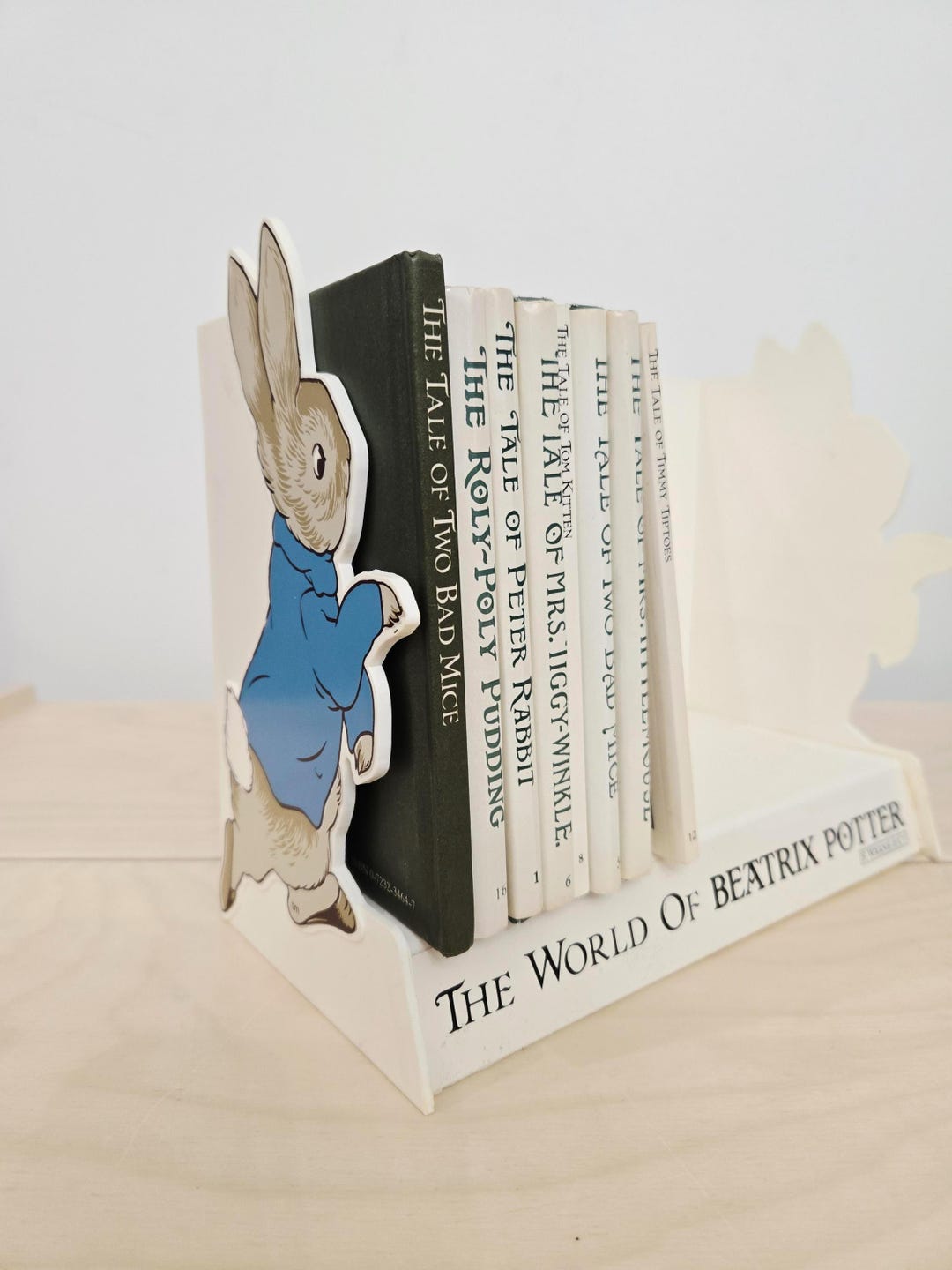Vintage Beatrix Potter Peter Rabbit Book Set W/ Display Bookends ...