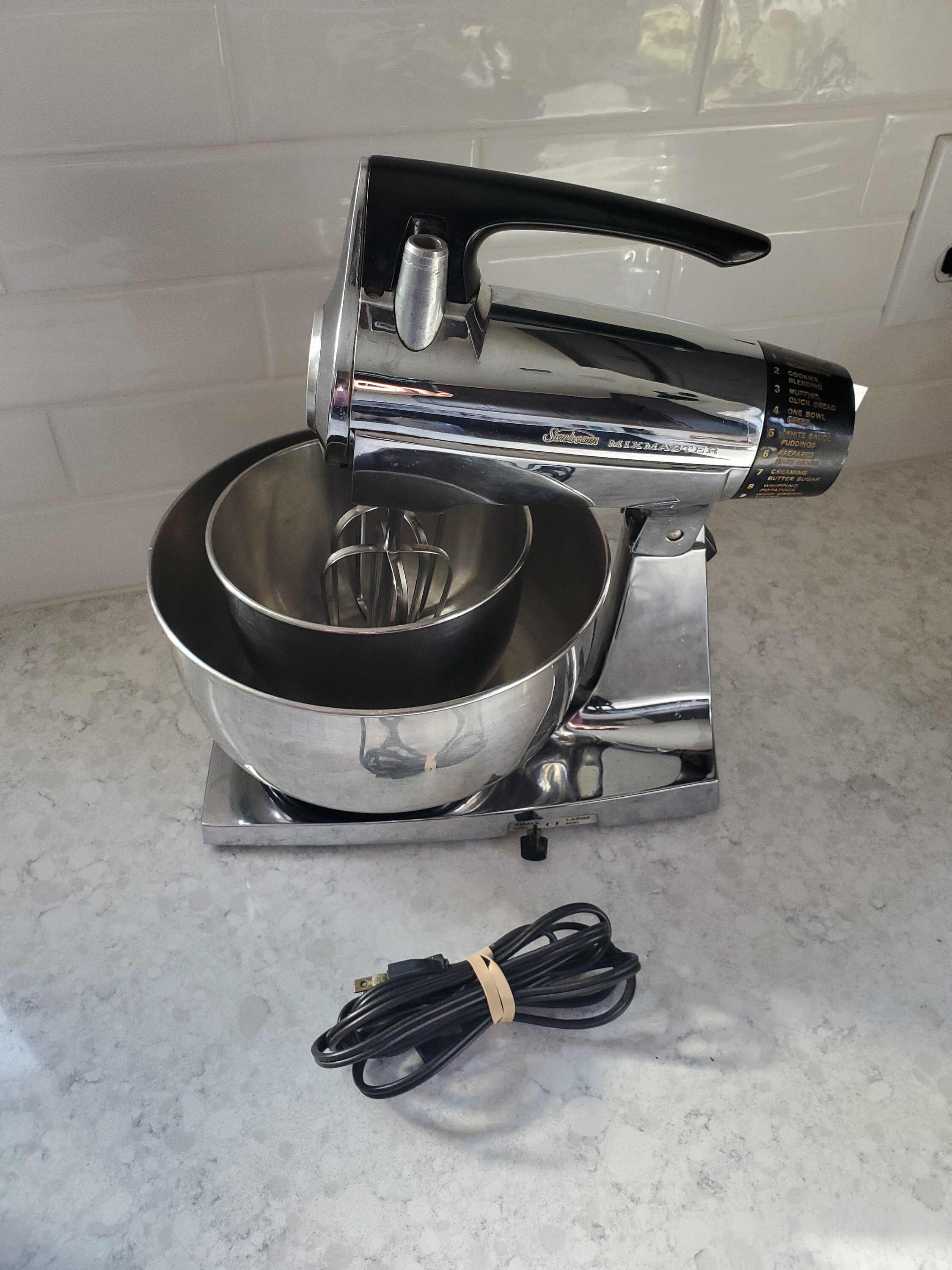 Vintage 70's Sunbeam Mixmaster Stainless Steel/chrome 12 Speed Metal