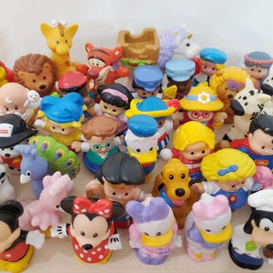 YOU CHOOSE Fisher Price Little People Figures, Noah, Dalmation, Peacock, Minnie, Daisy, Tigger, Animals, Pluto, Disney, Michael, Misc Lot 1