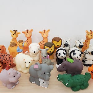 YOU CHOOSE Fisher Price Little People Zoo Animals, FPLP, Lion, Giraffe, Elephant, Polar Bear, Panda, Kangaroo, Tiger, August Lot