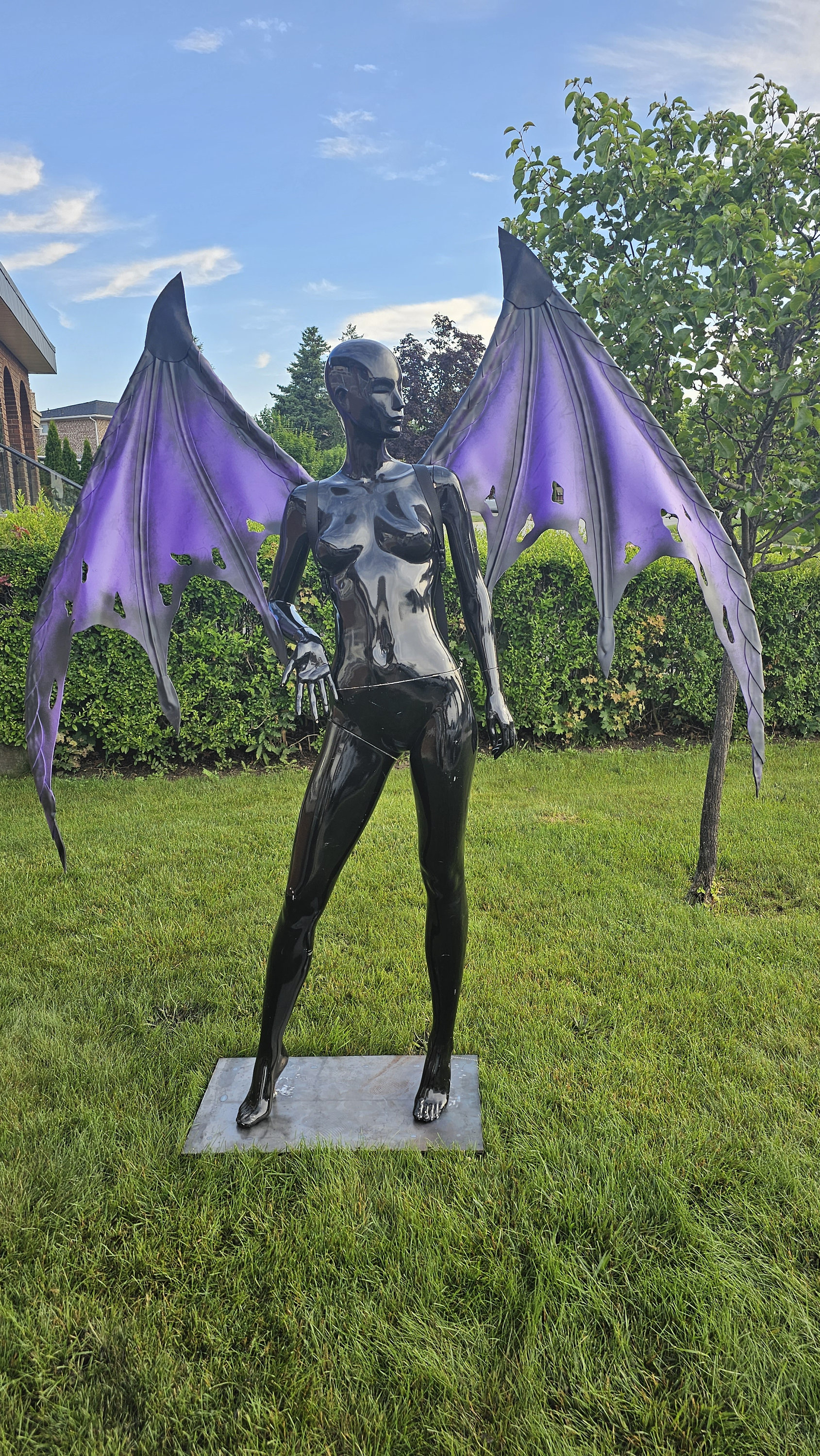 Purple Bat wings with cuts