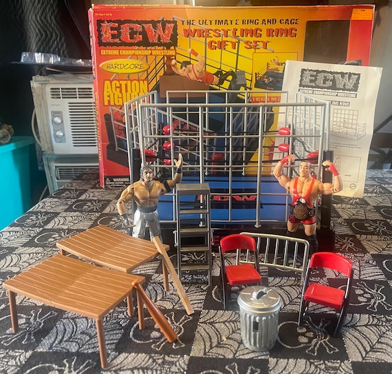 ECW Wrestling Ring Gift Set – Complete W/figures, Original Box
